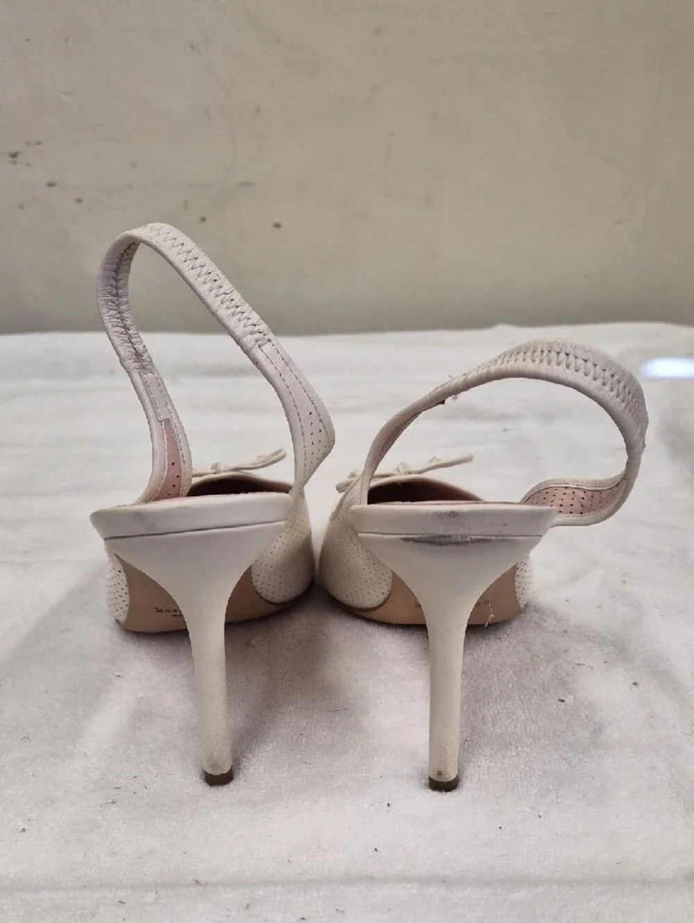 kate spade Perforated Cream Slingback Pointed Flats with Pink Insole Size 8